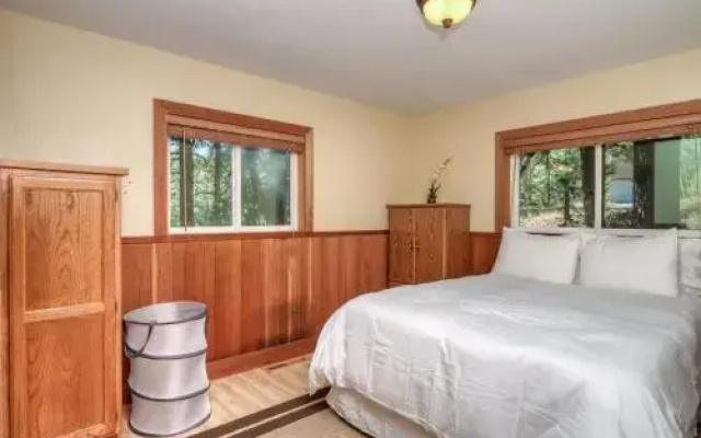 photo 3 of The Perfect Pine House in Truckee by RedAwning