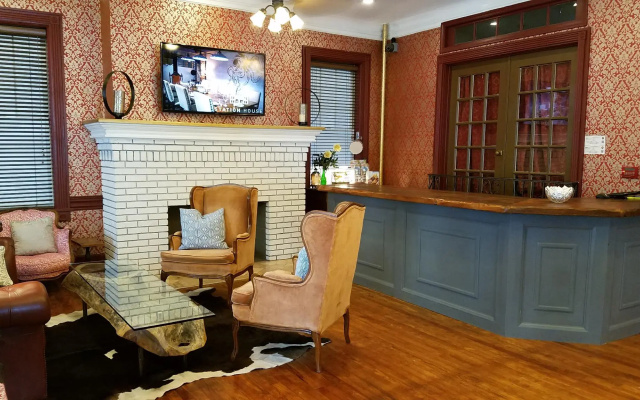 photo 3 of The Cordova Inn, a New Hotel Collection Property