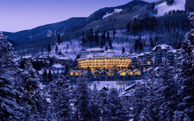 photo 5 of Scenic Penthouse  For 10, Ski In At Pines Lodge 3 Bedroom Condo by RedAwning