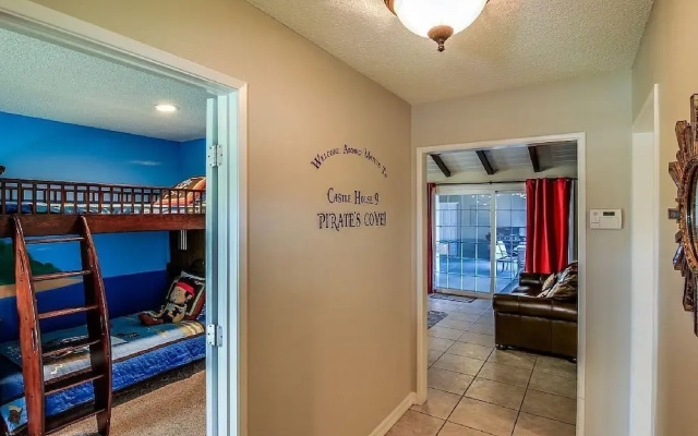 photo 4 of The Pirate's Cove - 5 Br Home