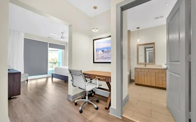 photo 4 of The Pointe 1-134