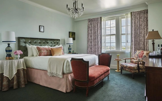 photo 4 of The Pontchartrain Hotel