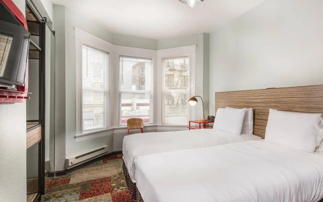 photo 3 of Minna Hotel