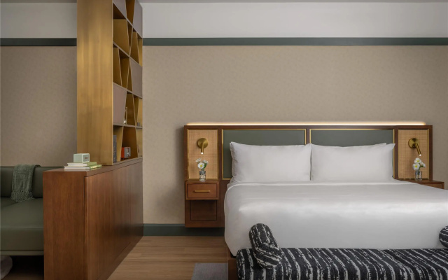 photo 4 of Printing House Hotel Nashville Downtown, Tapestry by Hilton