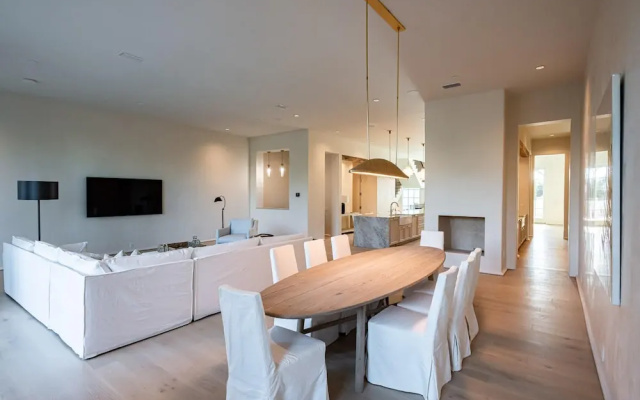 photo 5 of The Providence by Dune Vacation Rentals