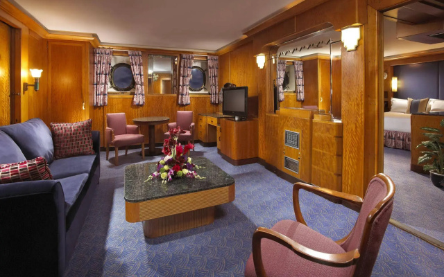 photo 2 of The Queen Mary