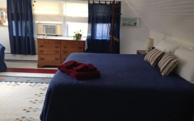 photo 3 of The Red Door B&B