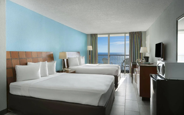 photo 4 of Crown Reef Resort