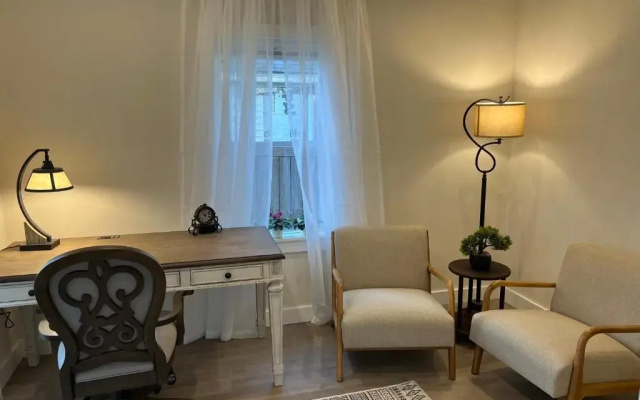 photo 3 of The Reminisce vacation home 5br/3bt,downtown BH
