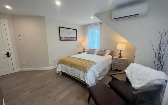 photo 4 of The Reminisce vacation home 5br/3bt,downtown BH