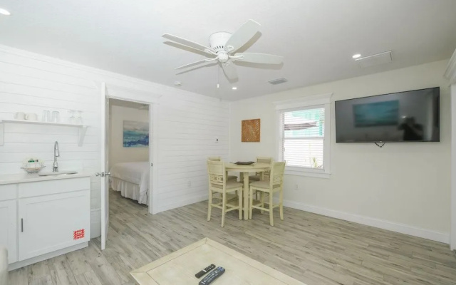 photo 5 of The Retreat at Anna Maria Island Inn