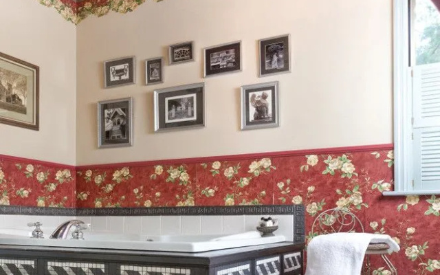 photo 2 of The Reynolds Mansion