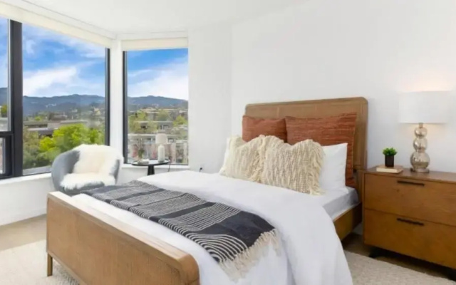 photo 4 of The Rise Walnut Creek, a Sentral community