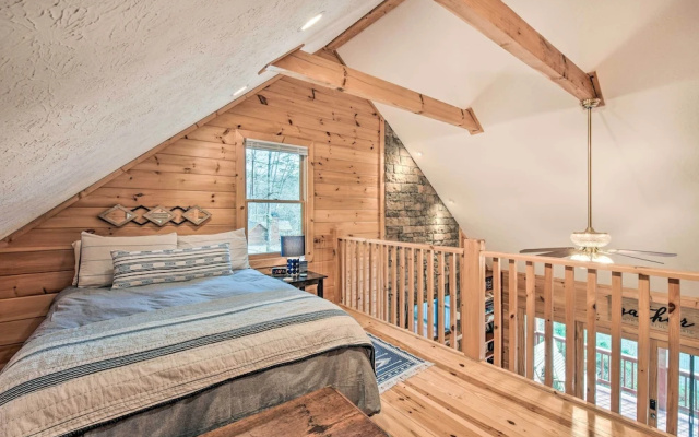 photo 3 of 'the River Rest' Ellijay Cabin w/ Hot Tub!