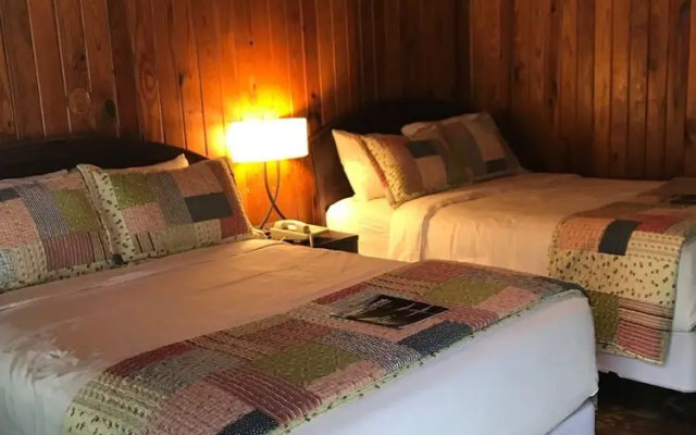 photo 3 of The Riverside Lodge at Chimney Rock