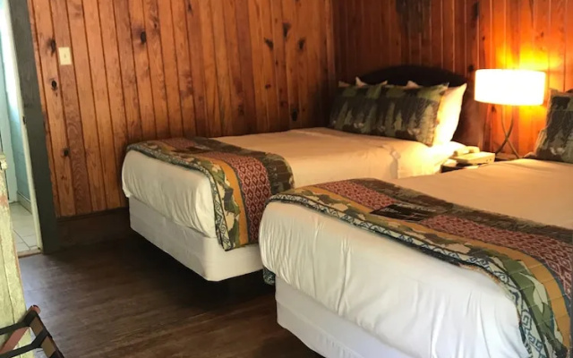 photo 4 of The Riverside Lodge at Chimney Rock