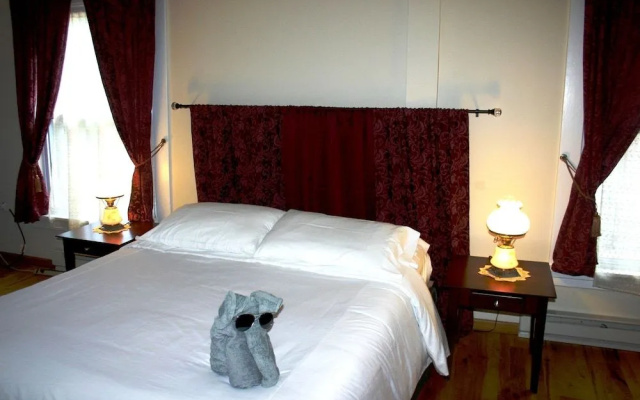 photo 2 of The Rose Petal Inn Bed & Breakfast