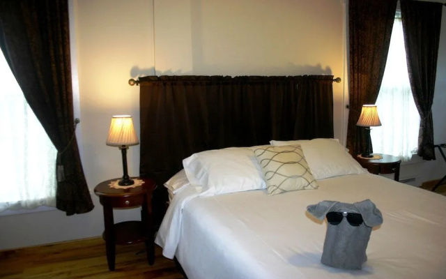 photo 4 of The Rose Petal Inn Bed & Breakfast