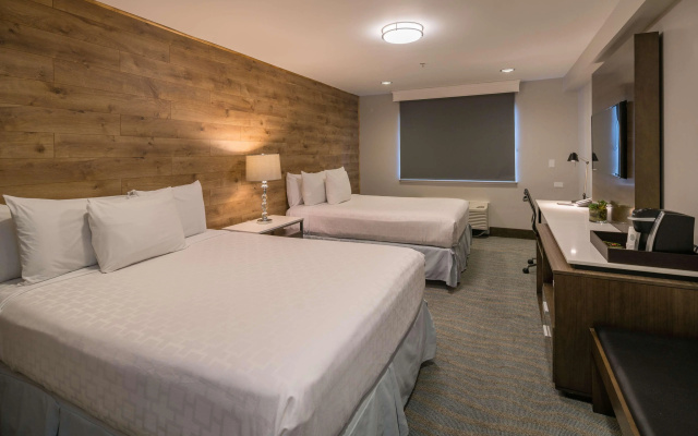 photo 4 of The Row Hotel, BW Signature Collection