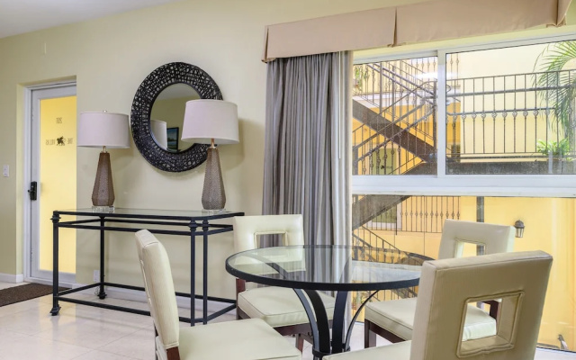 photo 4 of The S Of Las Olas All-suite Layout & Pool 2 Bedroom Hotel Room