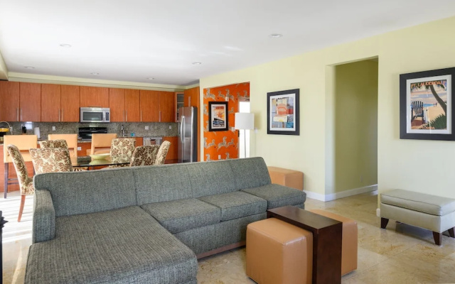 photo 2 of The S Of Las Olas Luxe Penthouse & Pool 2 Bedroom Hotel Room