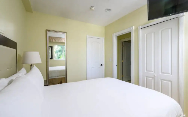 photo 5 of The S Of Las Olas Luxe Penthouse & Pool 2 Bedroom Hotel Room