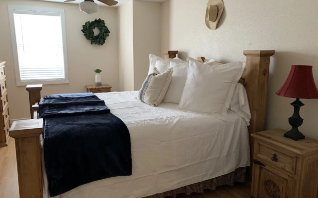 photo 4 of The Schmitz Bed & Breakfast