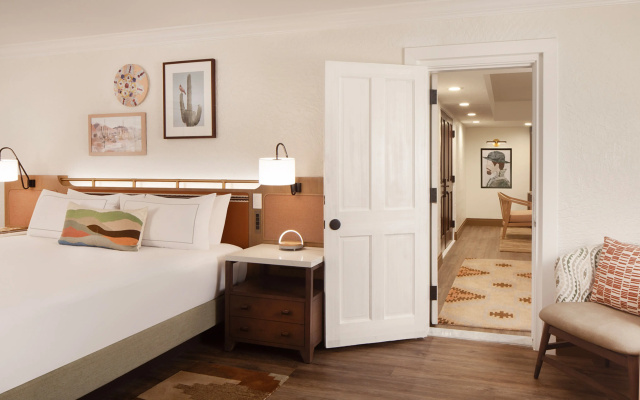 photo 5 of The Scottsdale Resort and Spa, Curio Collection by Hilton