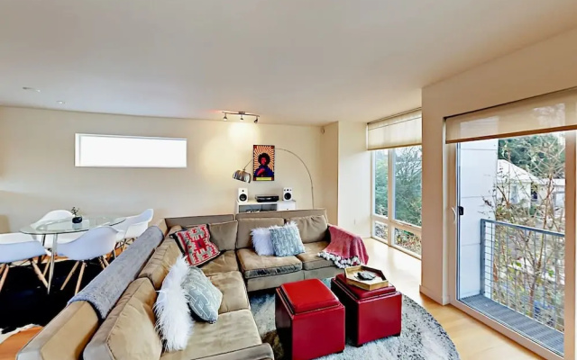photo 5 of THE Seattle House a Modern Airy Urban Retreat by RedAwning