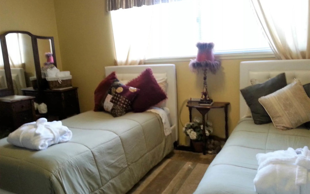 photo 3 of Secret Garden Bed & Breakfast