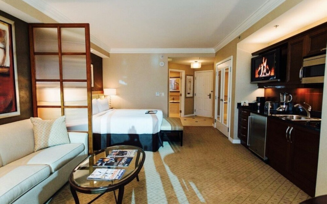 photo 4 of Suites at Signature