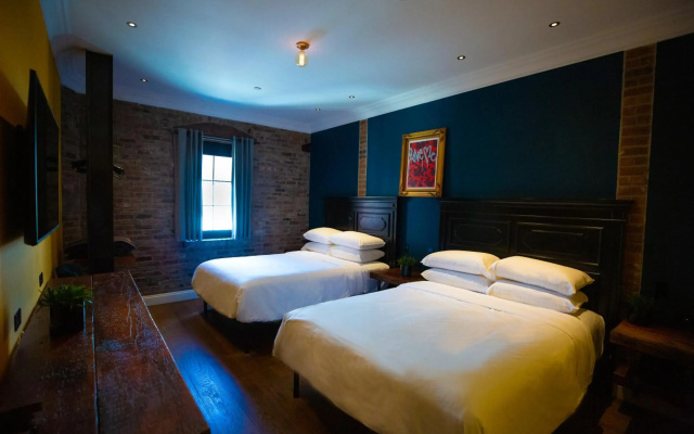 photo 4 of The Sohotel