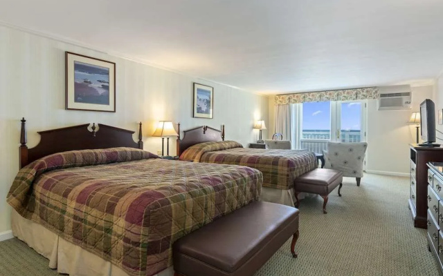 photo 3 of The Sparhawk Oceanfront Resort