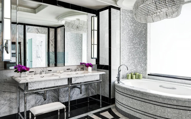photo 3 of The St. Regis New York