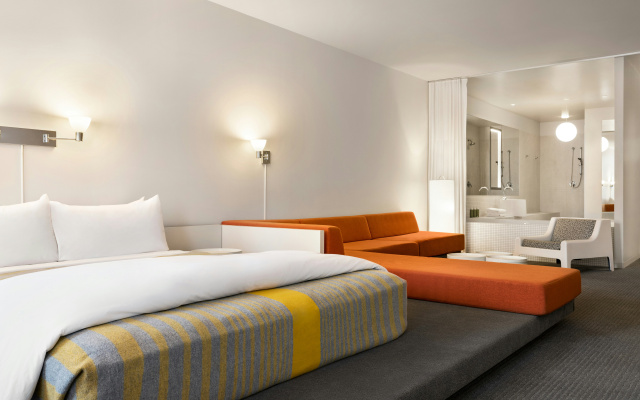 photo 2 of The Delphi Hotel