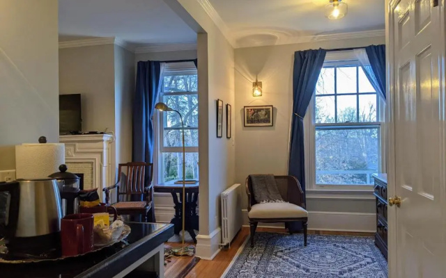 photo 2 of Stanton House Inn
