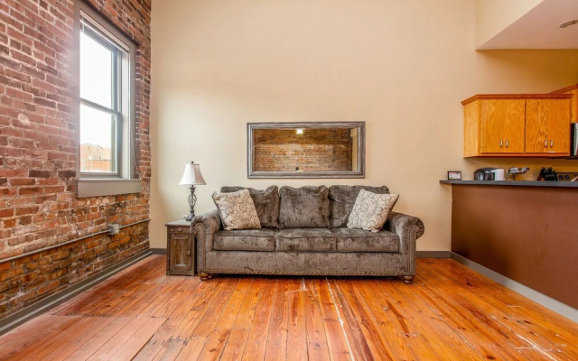 photo 4 of The Studio at Franklin Street