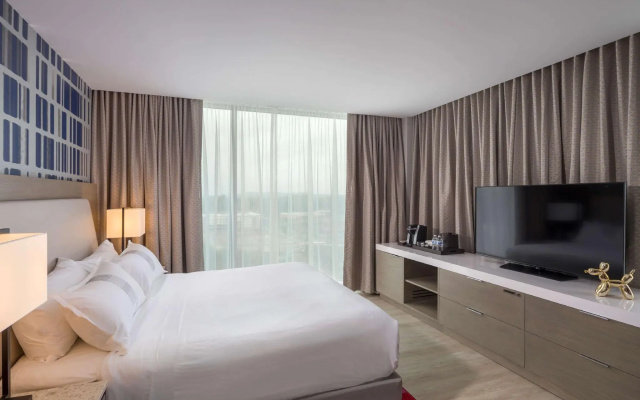 photo 2 of The Summit Hotel