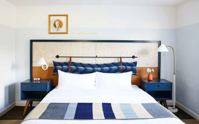 photo 5 of Calistoga Motor Lodge and Spa