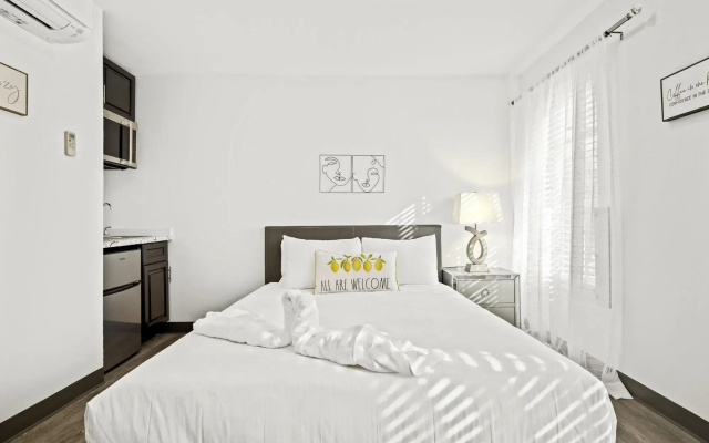 photo 5 of The Sunset Inn-South Miami