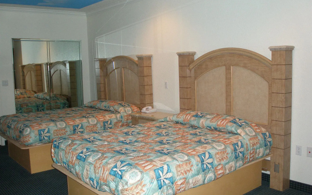 photo 3 of Symphony Inn and Suites
