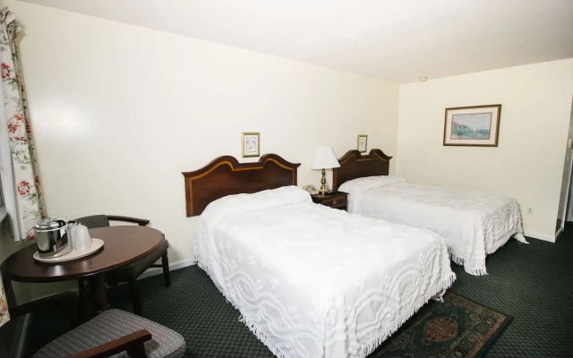 photo 3 of The Taber Inne & Suites