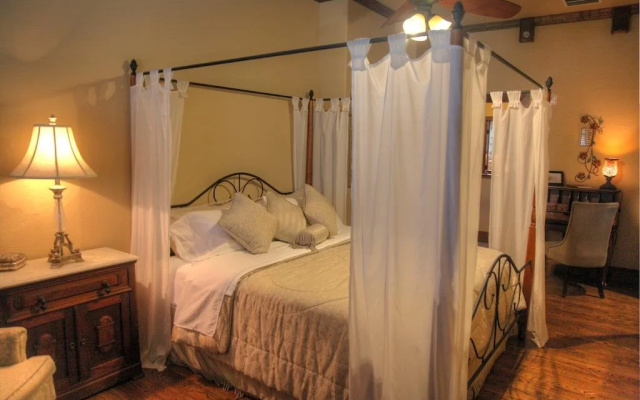 photo 2 of The Thornton Inn Bed & Breakfast Inn