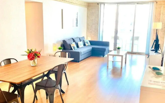 photo 3 of The Tides Condo On Hollywood