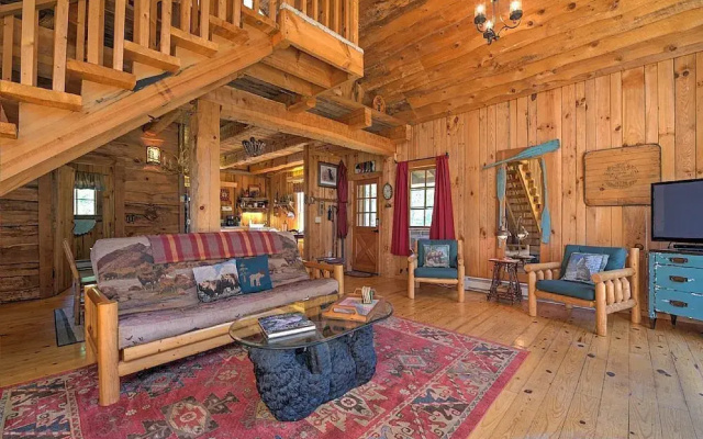 photo 4 of The Timbers Cabin - 1 Br Cabin