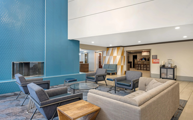photo 2 of Best Western Denver East