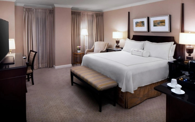 photo 3 of The Townsend Hotel