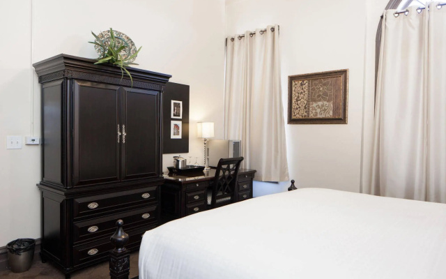 photo 3 of The Trinity Hotel