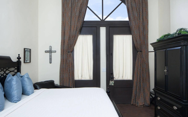 photo 4 of The Trinity Hotel