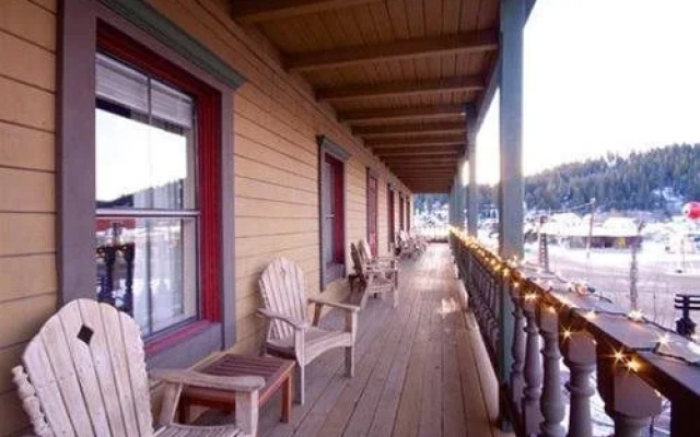 photo 3 of The Truckee
